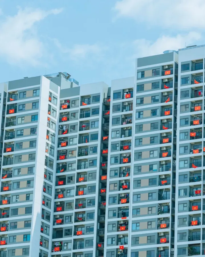 Nhà đất & căn hộ đang bán