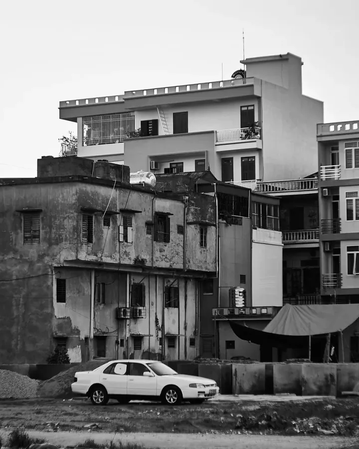 Nhà đất & căn hộ đang bán